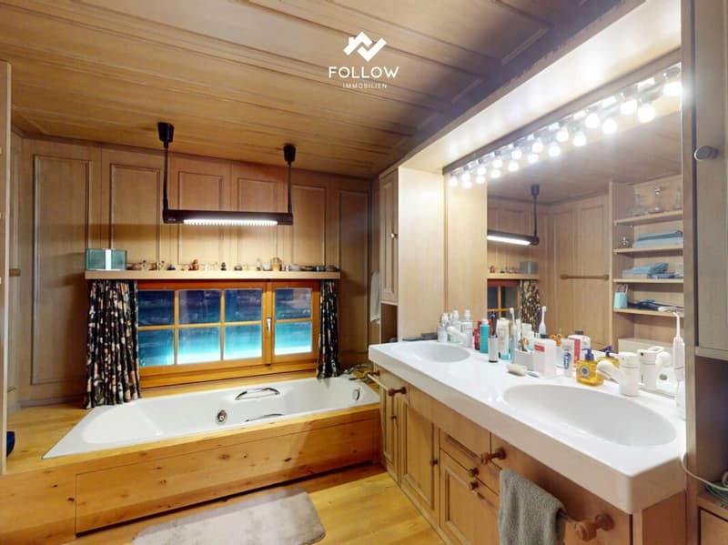 Renovated farmhouse with charm and far-reaching views in a quiet location (7)