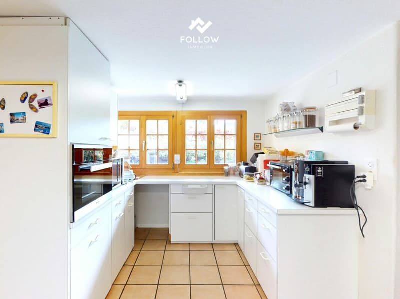 Renovated farmhouse with charm and far-reaching views in a quiet location (5)