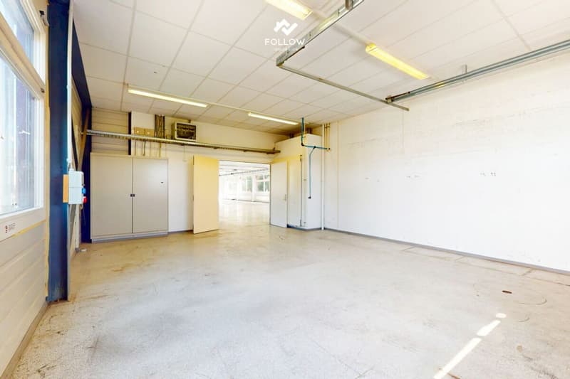 Halle artisanale moderne avec bureaux et fort potentiel d'utilisation à Marly (21)