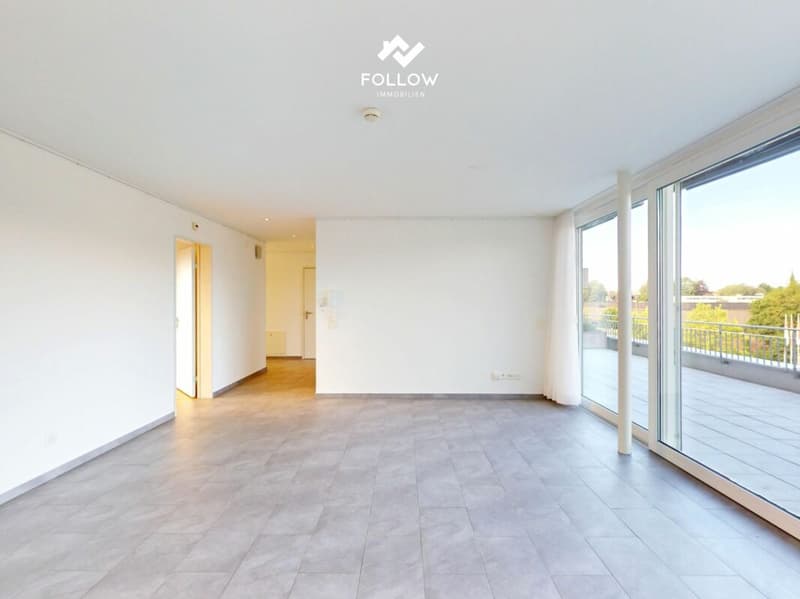 Altersgerechte und barrierefreie 3,5 Zimmer Attikawohnung mit gehobenem Ausbaustandart und Sicht auf Jura und Emme (3)