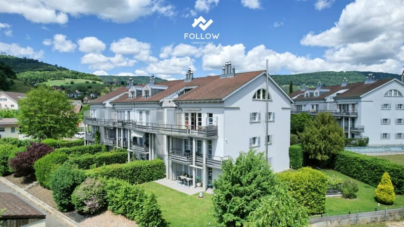 Gemütlichkeit, Platz und ruhige Lage: Helle Wohnung mit Balkon und Lift (1)