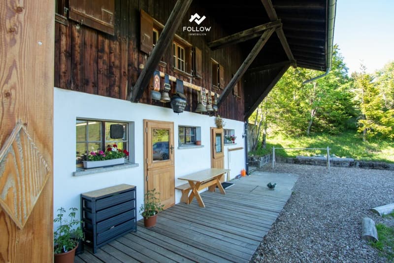 A Place Above the Clouds - Unique Mountain Hut at Fuchses Schwyberg (7)