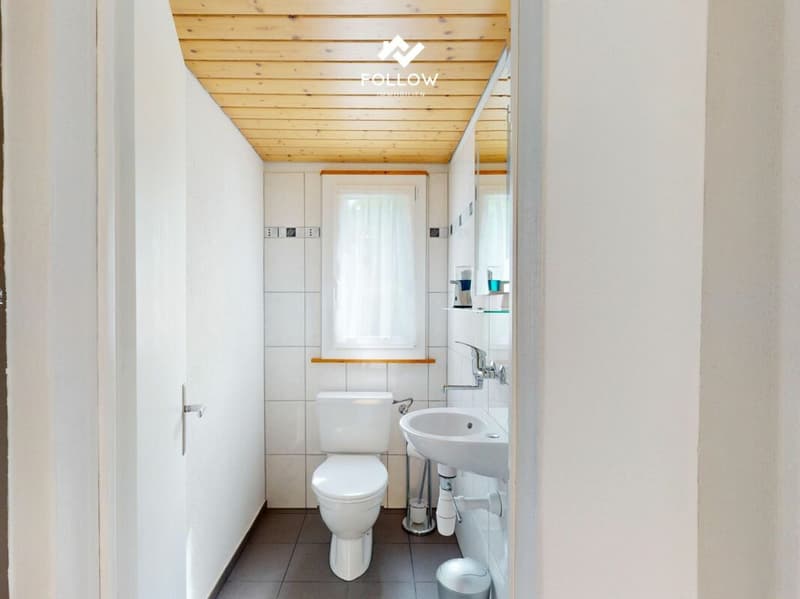 Grande et idyllique maison d'habitation avec deux appartements et jardin dans un emplacement merveilleux à Portalban (9)