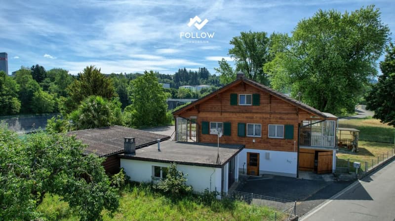 Oggetto di amore in una posizione premium assoluta: chalet con grande terreno direttamente sul fiume Aare (13)