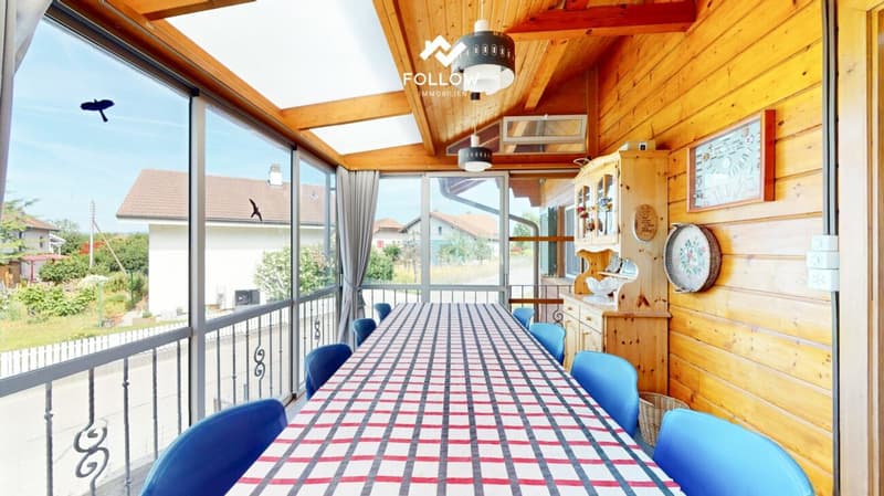 Oggetto di amore in una posizione premium assoluta: chalet con grande terreno direttamente sul fiume Aare (6)