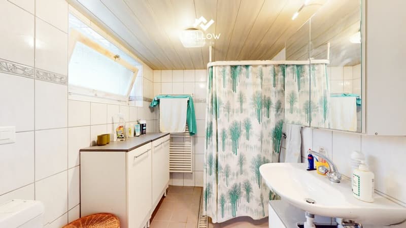 Oggetto di amore in una posizione premium assoluta: chalet con grande terreno direttamente sul fiume Aare (18)