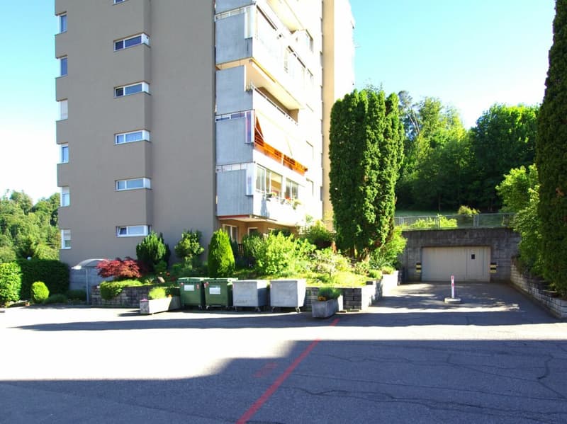 Familienfreundliche und grosse 3,5 Zimmer Eigentumswohnung mit Weitsicht (10)
