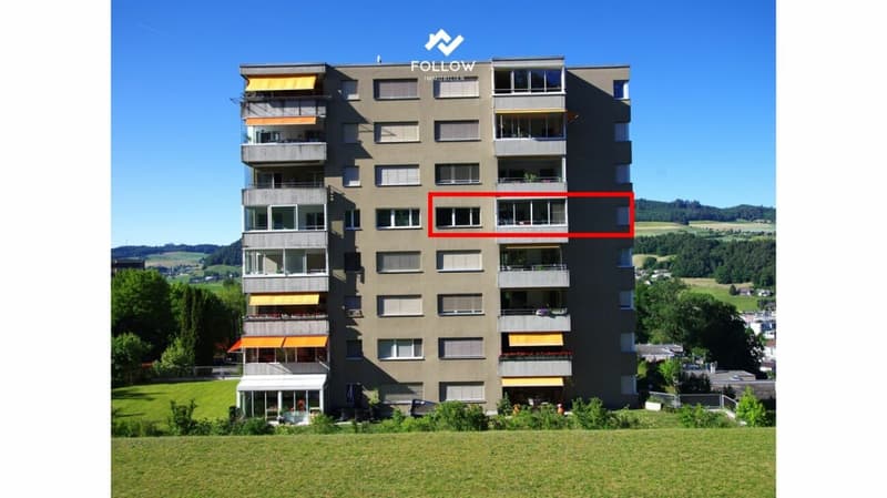 Familienfreundliche und grosse 3,5 Zimmer Eigentumswohnung mit Weitsicht (9)