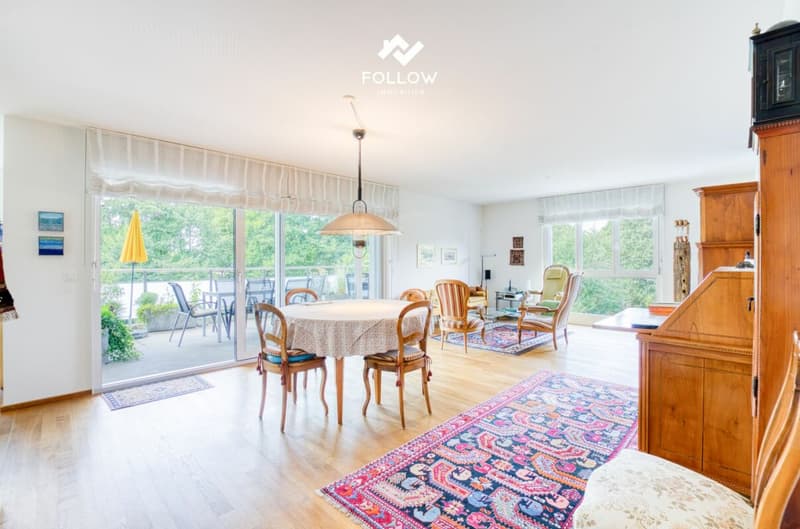 Idylle trifft auf Eleganz: Grosszügige 4.5-Zimmer-Wohnung an schöner Grünlage (7)
