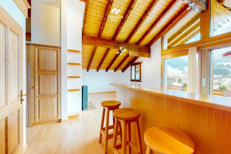 4.5-Zimmer-Dachwohnung mit Balkon und Galerie (2)