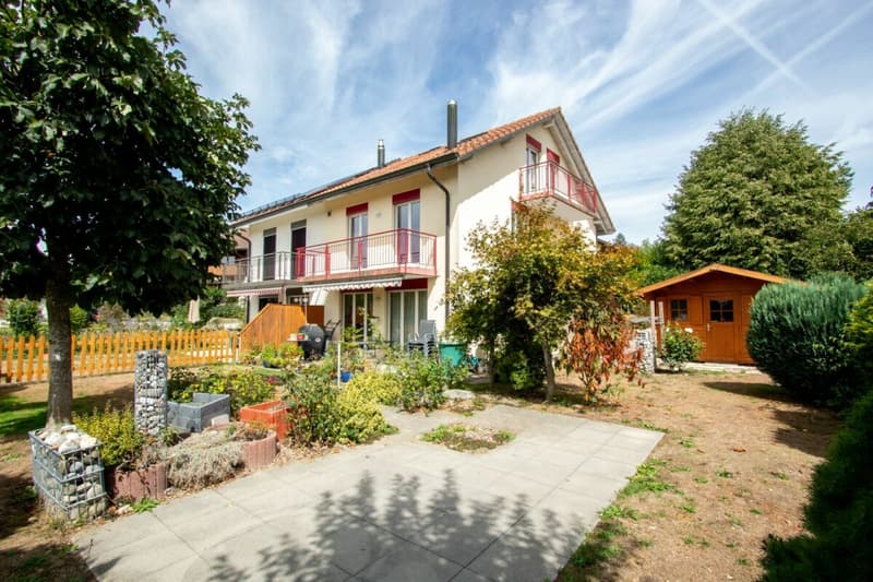 Zwei Wohnungen, ein Zuhause voller Möglichkeiten (1)