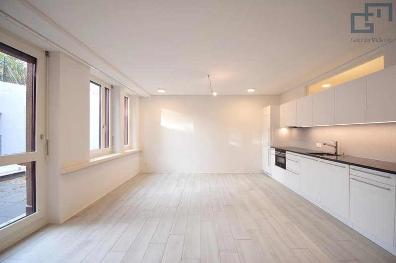 Appartement loft en centre-ville! (1)