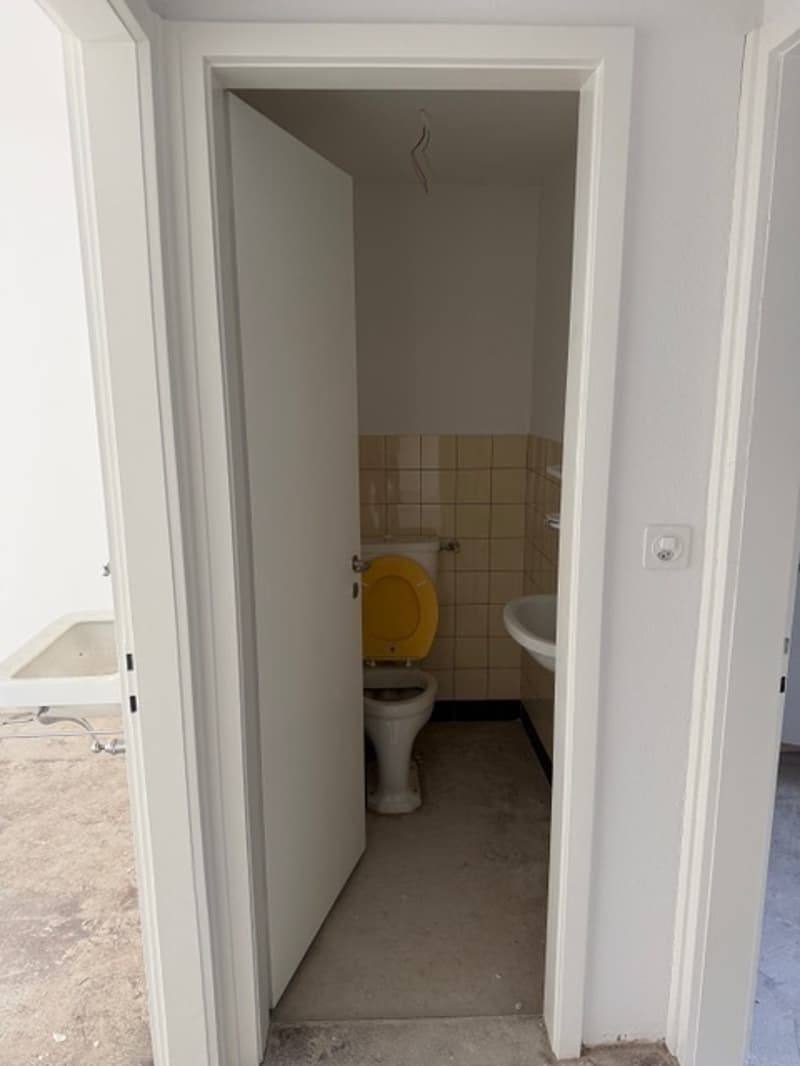 Espace commercial / bureau / salle de thérapie à louer dans un excellent emplacement (12)