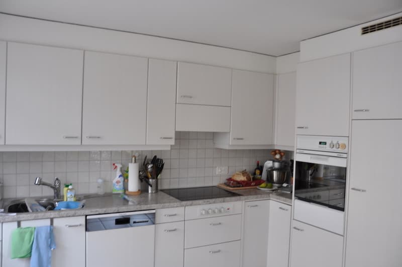 4,5 - Appartamento con balcone coperto nel centro del villaggio di Seltisberg! (4)
