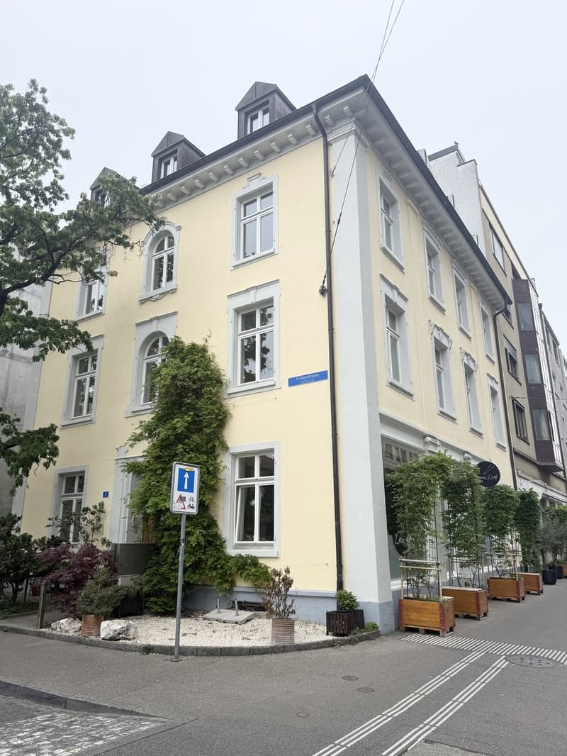Duplex appartement 4,5 pièces au 1er & 2e étage dans un emplacement idéal à Gundeli! (12)
