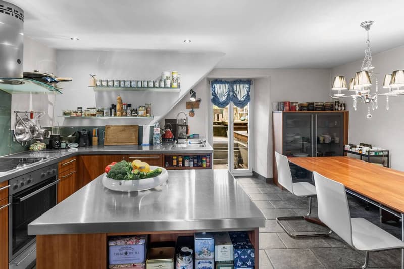 Charming Baselbieter farmhouse with modern living comfort! (5)