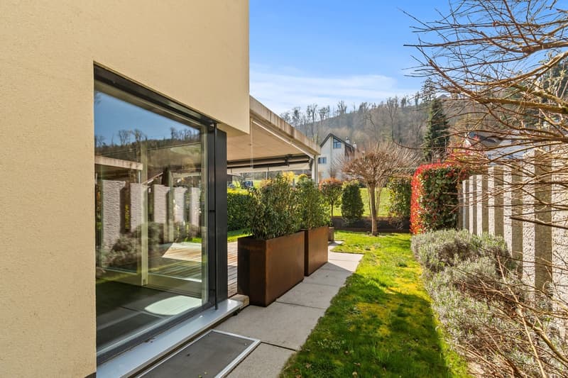 Casa a due famiglie in una posizione tranquilla e familiare! (3)