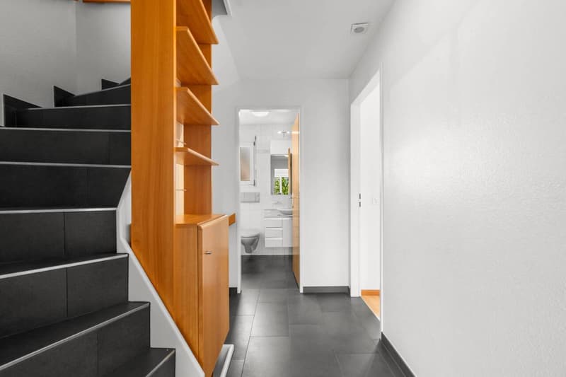 Maison de rang familial amical dans un emplacement bien desservi ! (8)
