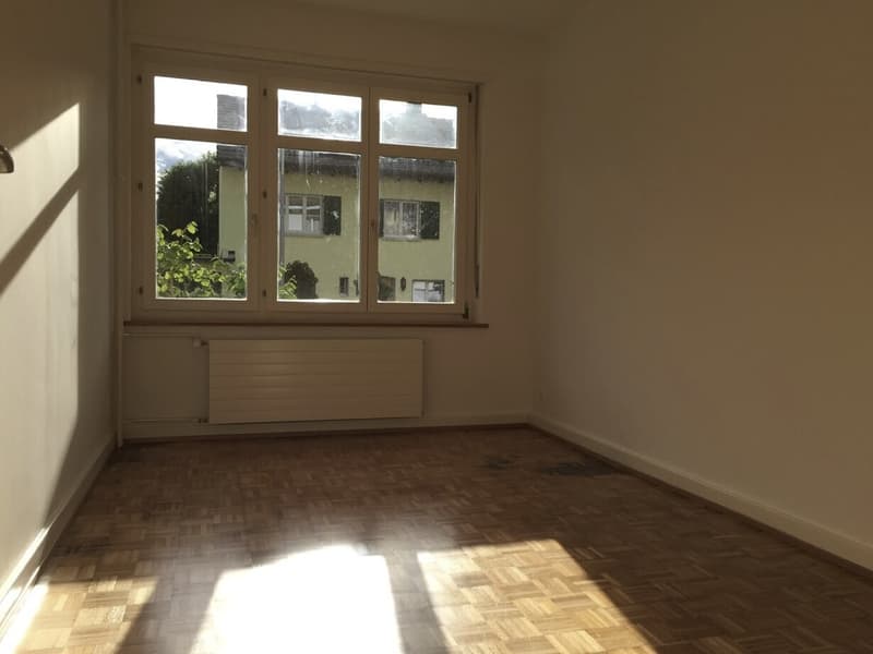 Appartement attractif 3.5 pièces avec balcon dans un emplacement calme (3)