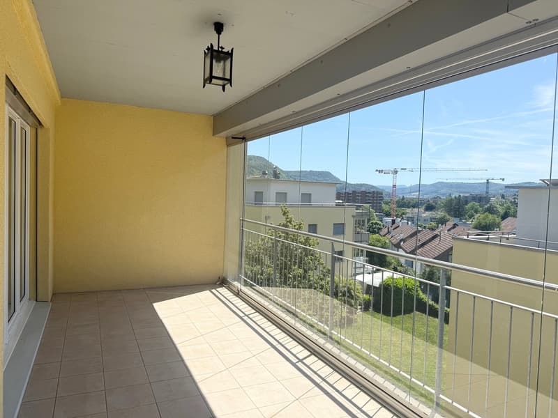 4.5-ZIMMERWOHNUNG MIT GROSSZÜGIGEM BALKON UND VIELSEITIGEN NEBENRÄUMEN (3)