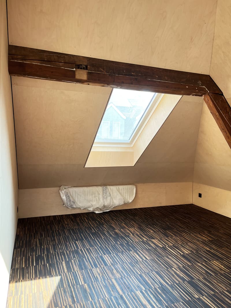 Sanierte Dachwohnung mit Balkon im St. Johann! (6)