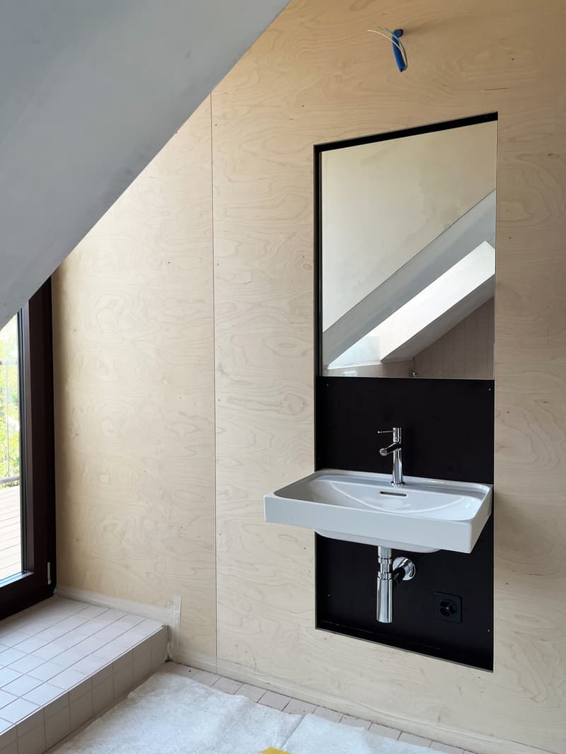 Sanierte Dachwohnung mit Balkon im St. Johann! (5)