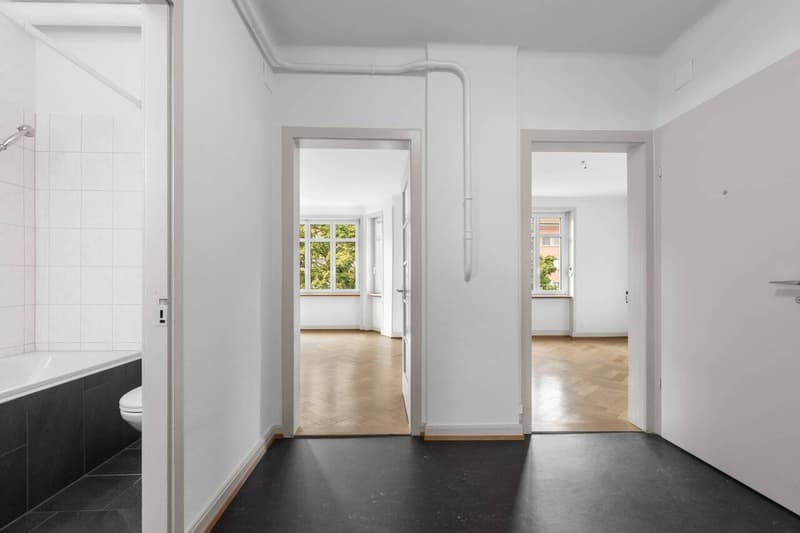 Rare Gelegenheit: Klassische Altbauwohnung im Gundeli (7)