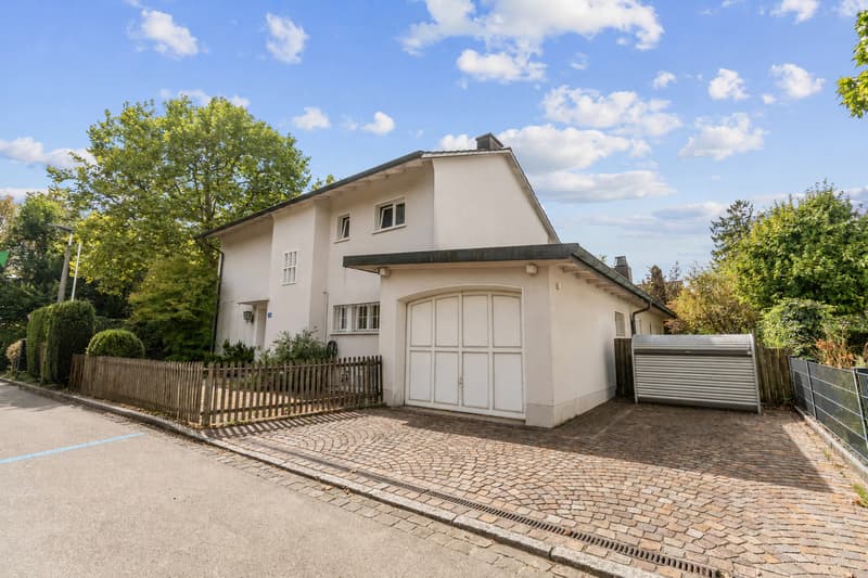 Freistehendes Einfamilienhaus in grüner Umgebung (1)