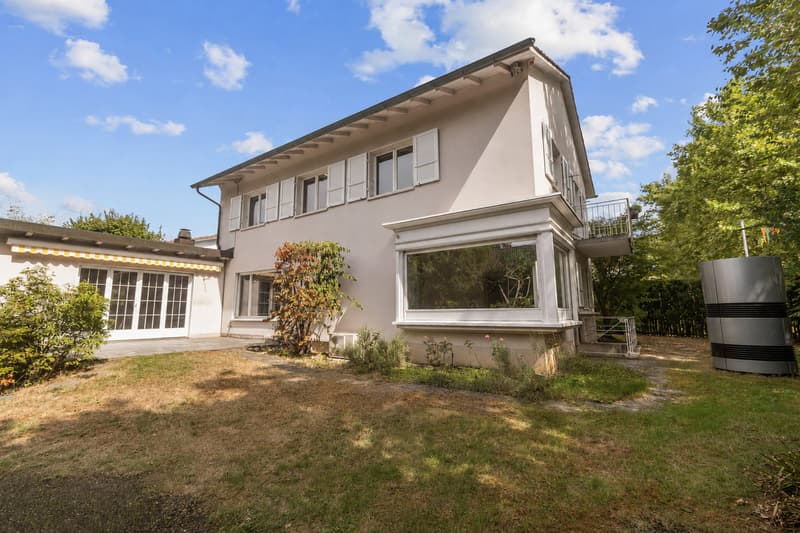 Freistehendes Einfamilienhaus in grüner Umgebung (2)