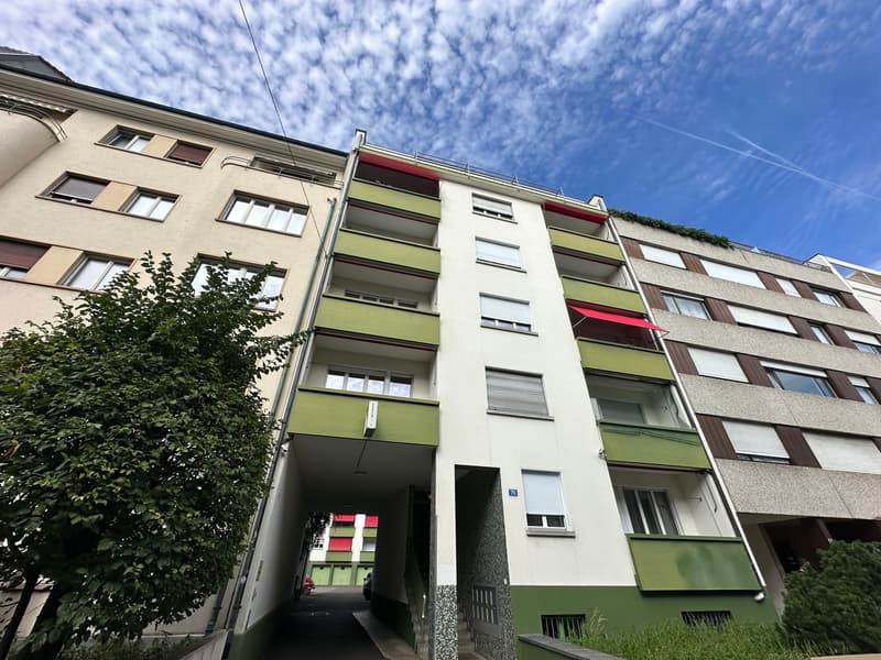 Attraktive 3.5-Zimmer-Duplexwohnung mit zwei Balkonen! (9)