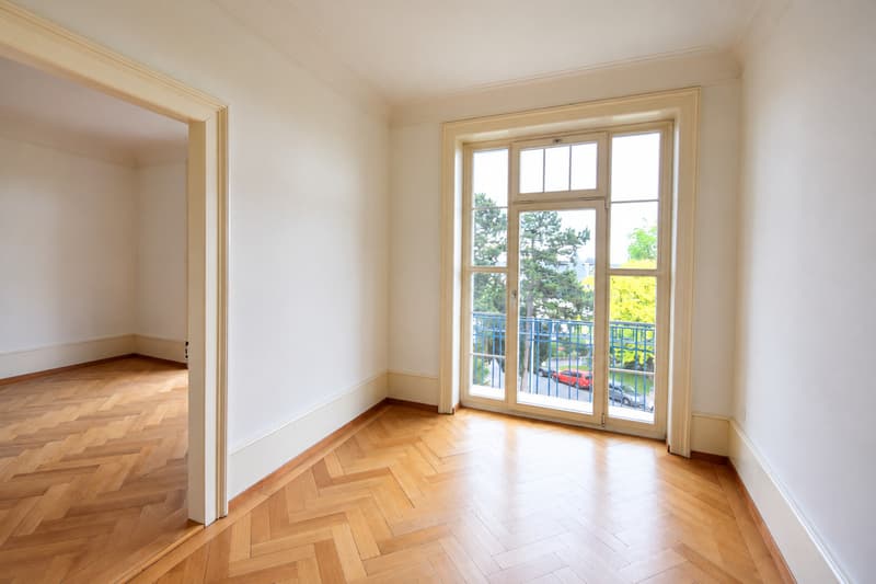 Schöner Altbau an bester Lage! (3)