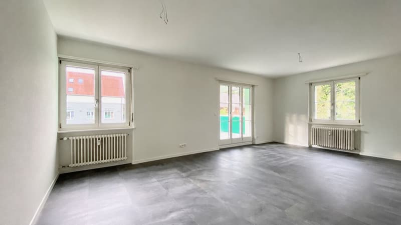 Moderne 3.5-Zimmer-Wohnung mit grosszügigem Balkon (4)