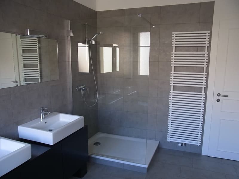 salle_douche-bains.JPG