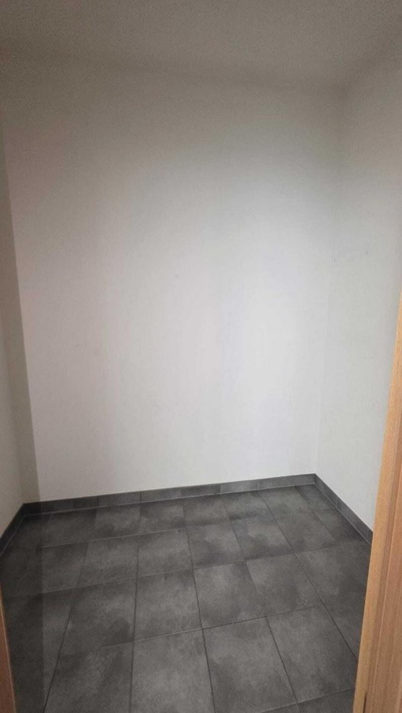 a5281bad-1bc6-4010-aed2-bb278a400de1.jpg