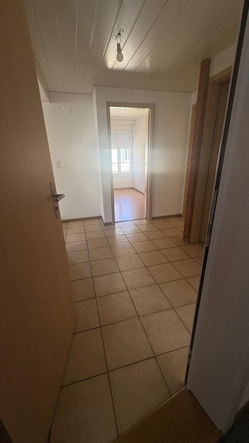 Hall_-_3.jpg