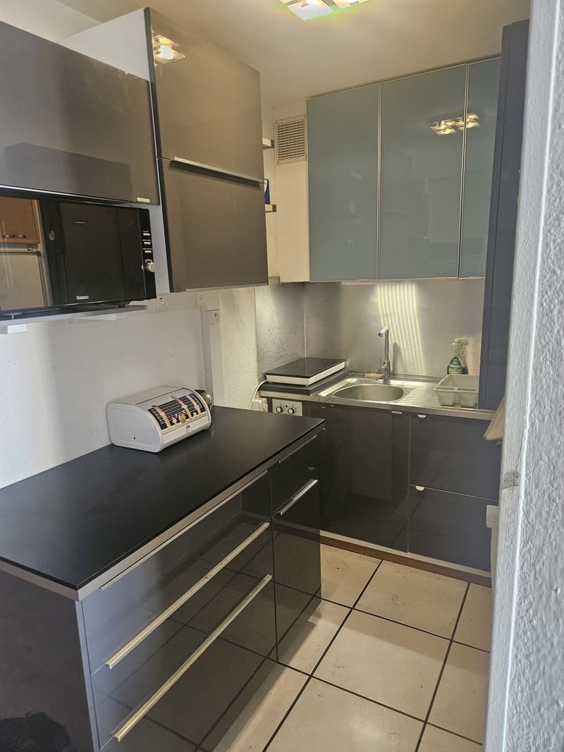STUDIO - 1 pezzo arredato situato al 3° piano (2)