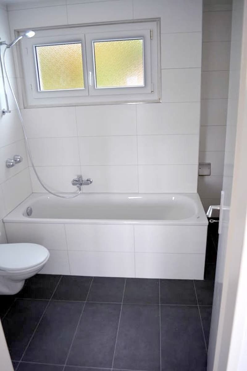 Salledebains.jpg