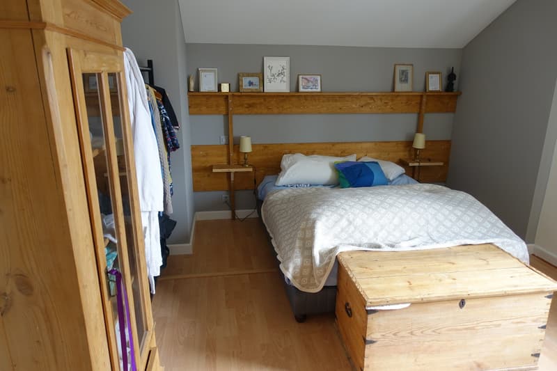 3.5 pièces tout confort dans petite maison avec spacieux jardin commun (12)