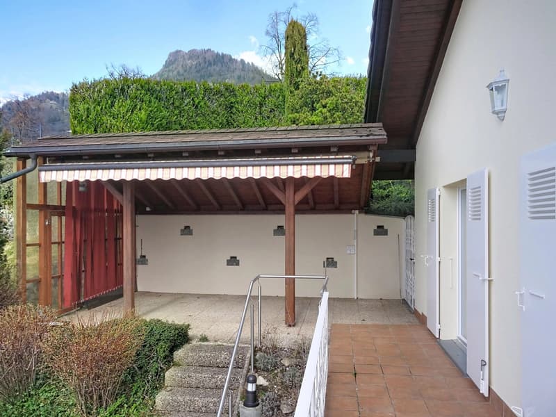 Prächtiges Haus mit 5,5 Zimmern und Panoramablick auf den See und die Berge. (11)
