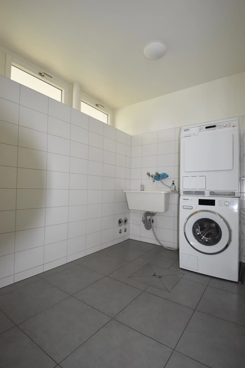 Luxuriöse 5.5-Zimmer-Wohnung mit hohem Standard (10)