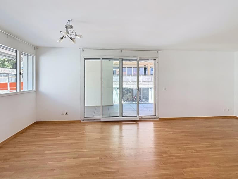 Schönes 4,5-Zimmer-Apartment in unmittelbarer Nähe zum See und allen Annehmlichkeiten (4)