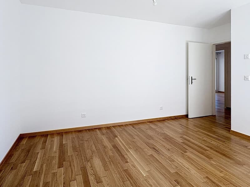 Schönes 4,5-Zimmer-Apartment in unmittelbarer Nähe zum See und allen Annehmlichkeiten (7)