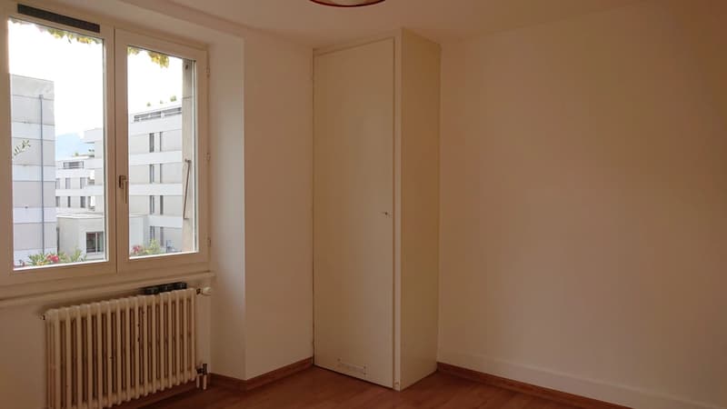 Wohnung mit 3 Zimmern und Garten (3)