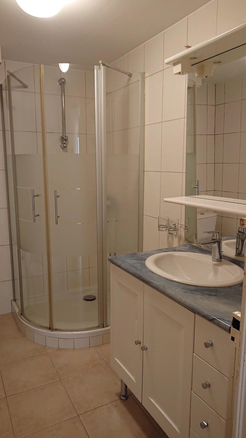 Wohnung mit 3 Zimmern und Garten (6)