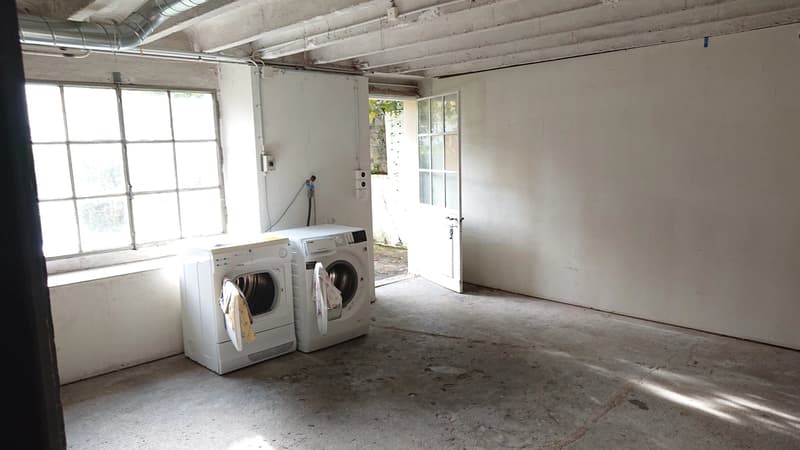 Wohnung mit 3 Zimmern und Garten (9)