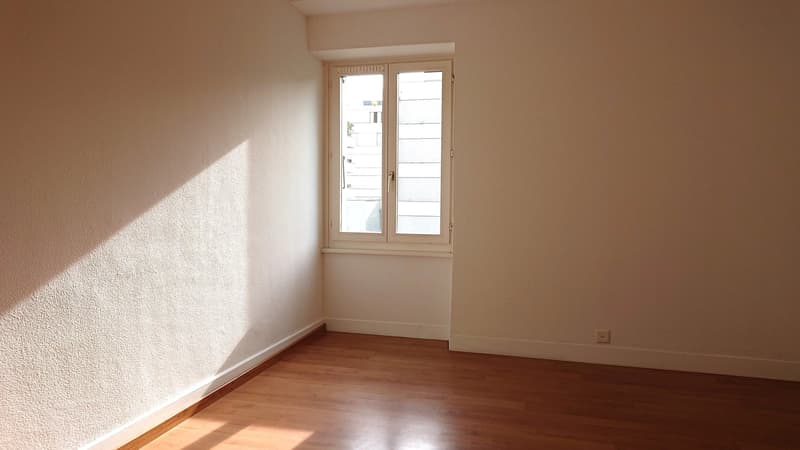 Wohnung mit 3 Zimmern und Garten (2)