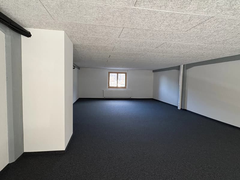 Grande surface commerciale de 140 m2 dans l'ancien arsenal à Bex (5)