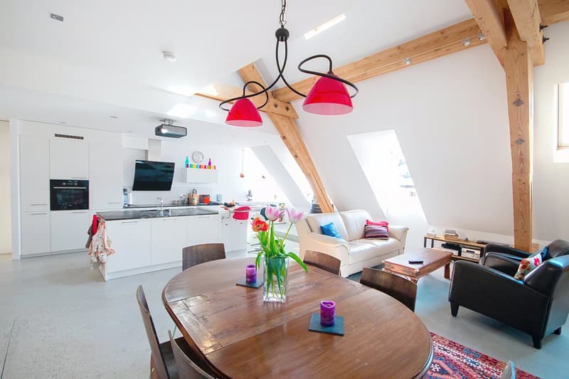 À deux pas du lac, superbe duplex de 4,5 pièces de standing avec terrasse (3)