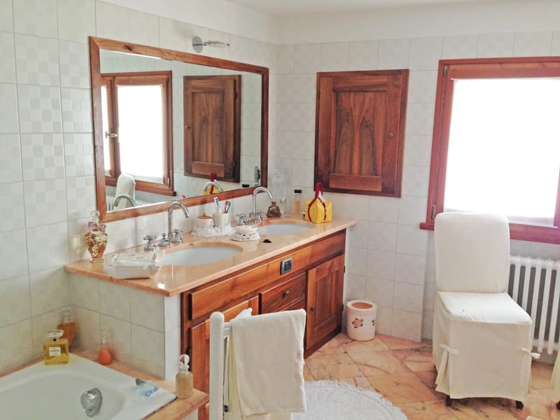 Old rustic house completely renovated for sale in Canfinello (Italy) (6)