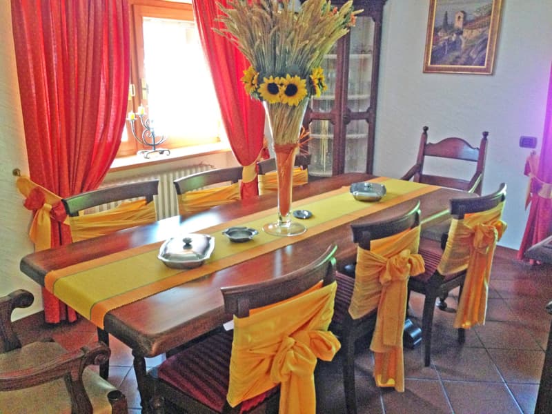 Old rustic house completely renovated for sale in Canfinello (Italy) (5)